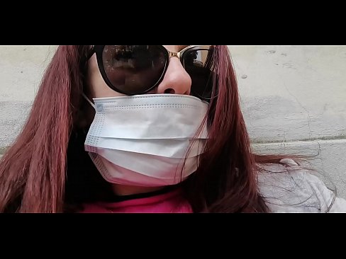 ❤️ Nicoletta krijt wraak op har buorman en plas yn syn garaazje (Special Covid19 Italian Quarantine) Seks op fy.kassa-standupbar.ru ❌