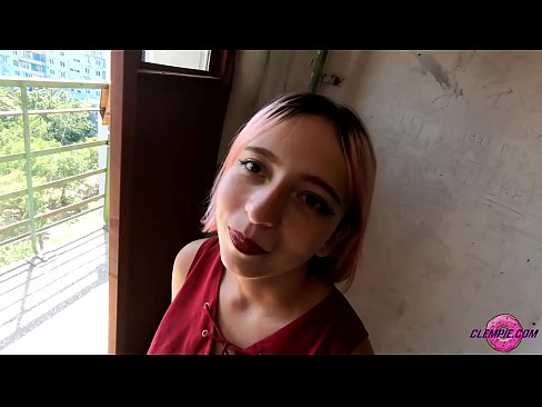 ❤️ Studint Sensual sûget in frjemdling yn 'e bûtenwrâld - Cum op syn gesicht Seks op fy.kassa-standupbar.ru ❌